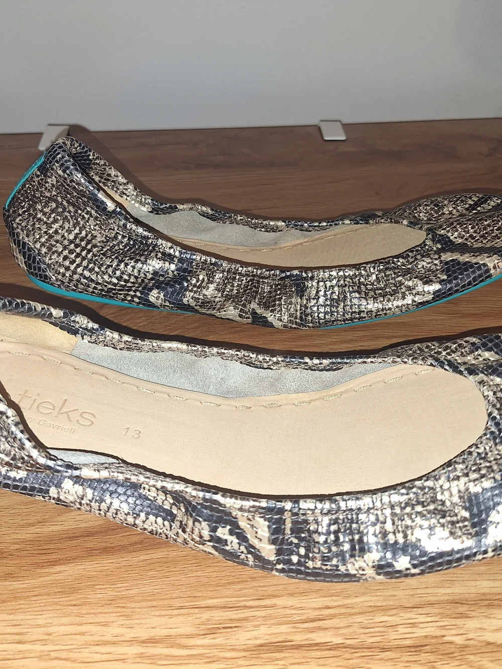 Tieks - Copperhead Snake Ballet Flats Size 13 - Picture 3 of 7
